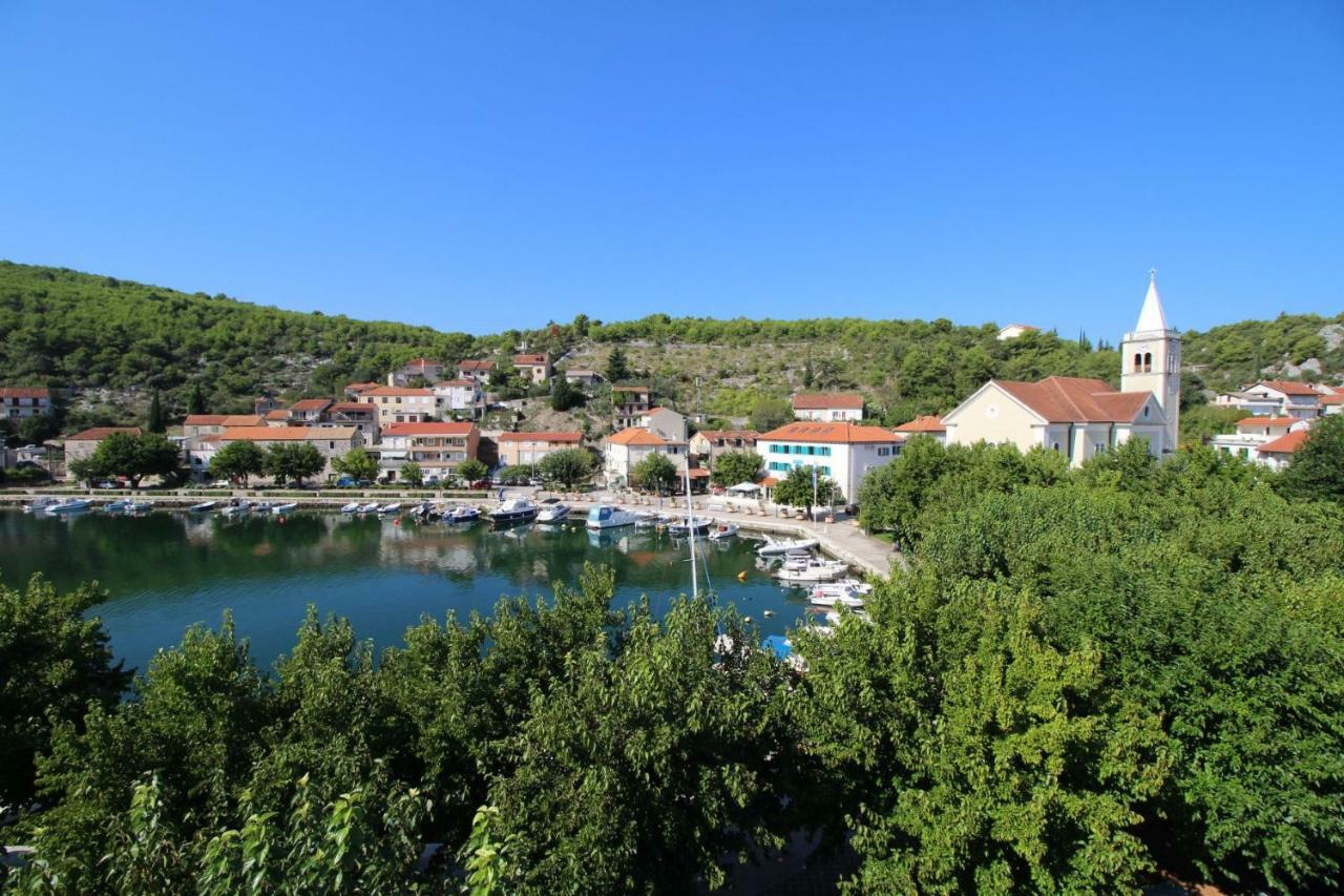 Apartments Ivan Zaton Zaton  Екстериор снимка